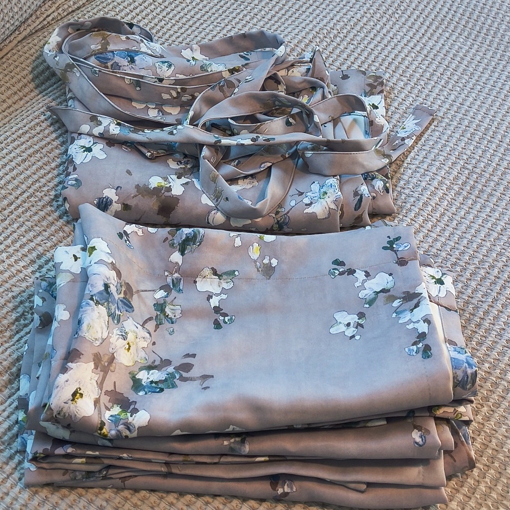 DriftAway Mackenzie Blossom Floral Tie Up Curtain with Six Matching Valances